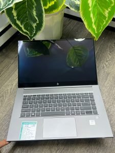 HP ZBook Studio 15 G7 15.6-inch Intel Core i7 10th Gen 32GB RAM 512GB SSD 4GB NVIDIA Quadro T2000 Touchscreen Mobile Workstation