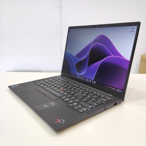 Lenovo ThinkPad X1 Carbon Gen 9 14-inch Intel Core i7 11th Gen 16GB RAM 512GB SSD Touchscreen Business Laptop